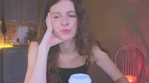 Snapshot of sereta_fin chatting on October 2025 10:03:02 AM Hey Guys and Girls non-binary personalities Im Sereta online show from October 2025 10:03:02 AM