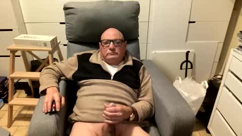 serge8413 online show from February 2026 12:03:01 AM