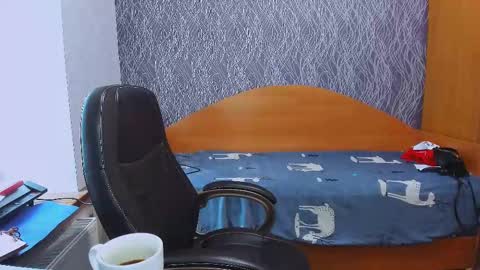 VIOLA online show from March 2025 09:51:01 AM