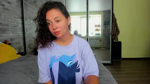 VIOLA online show from July 2026 04:04:02 AM