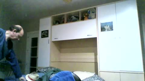 Snapshot of serrano49 chatting on March 2025 06:33:02 PM serrano49 online show from March 2025 06:33:02 PM