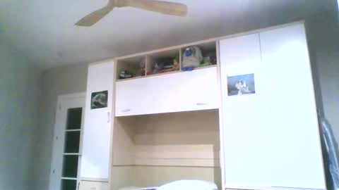 Snapshot of serrano49 chatting on November 2025 05:07:02 AM serrano49 online show from November 2025 05:07:02 AM