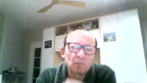 Snapshot of serrano49 chatting on November 2025 03:12:02 AM serrano49 online show from November 2025 03:12:02 AM