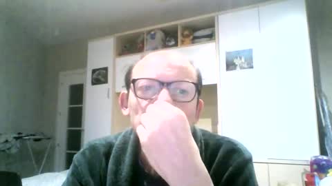 Snapshot of serrano49 chatting on April 2026 01:00:01 AM serrano49 online show from April 2026 01:00:01 AM