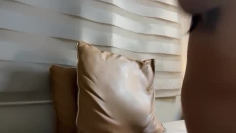 service_dolly69 online show from March 2026 07:40:01 PM