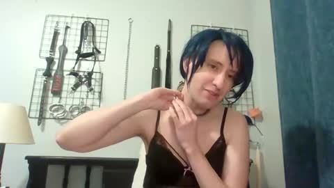 Snapshot of servilesarah chatting on April 2026 11:59:01 PM Servile Sarah online show from April 2026 11:59:01 PM