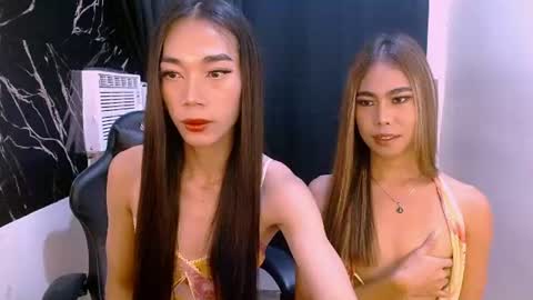 Snapshot of sessy_fuckerxx chatting on June 2026 10:14:02 AM sessy_fuckerxx online show from June 2026 10:14:02 AM