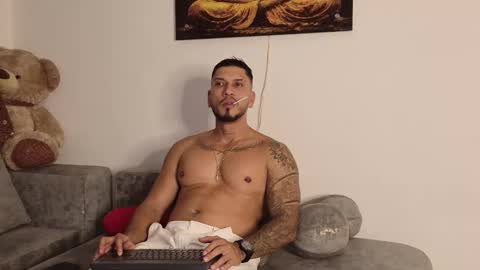 HEY IM SETH online show from May 2026 11:39:01 PM