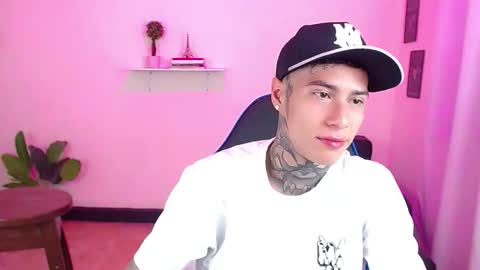 Thomas online show from October 2025 02:37:02 PM