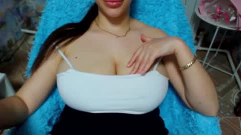 Snapshot of seu_cute chatting on November 2025 09:31:02 PM seu_cute online show from November 2025 09:31:02 PM