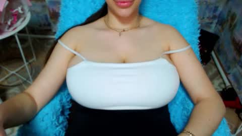 Snapshot of seu_cute chatting on December 2025 07:10:02 PM seu_cute online show from December 2025 07:10:02 PM