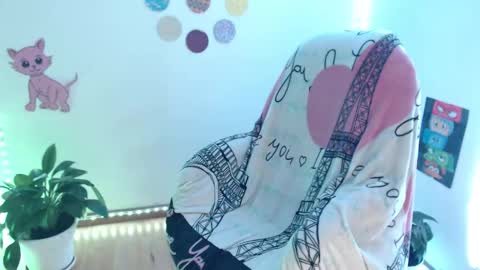 Snapshot of seuctive_woman57 chatting on March 2026 01:11:01 AM samy online show from March 2026 01:11:01 AM