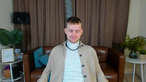 Snapshot of sevans14 chatting on January 2025 07:29:01 PM SevanS14 online show from January 2025 07:29:01 PM