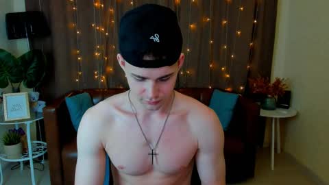 Snapshot of sevans14 chatting on January 2025 01:43:02 AM SevanS14 online show from January 2025 01:43:02 AM