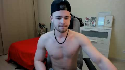 Snapshot of sevans14 chatting on March 2025 02:12:01 PM SevanS14 online show from March 2025 02:12:01 PM