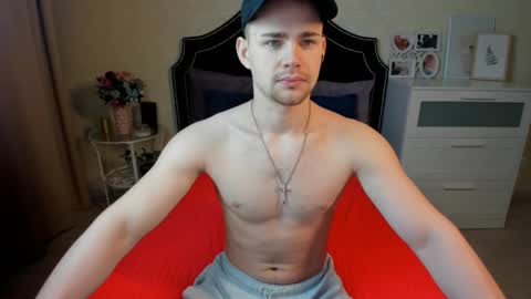 Snapshot of sevans14 chatting on March 2025 03:35:01 PM SevanS14 online show from March 2025 03:35:01 PM