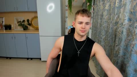 Snapshot of sevans14 chatting on March 2025 03:56:01 PM SevanS14 online show from March 2025 03:56:01 PM