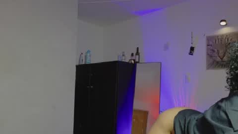 Snapshot of seven7xis chatting on April 2026 12:58:02 AM Alexis online show from April 2026 12:58:02 AM