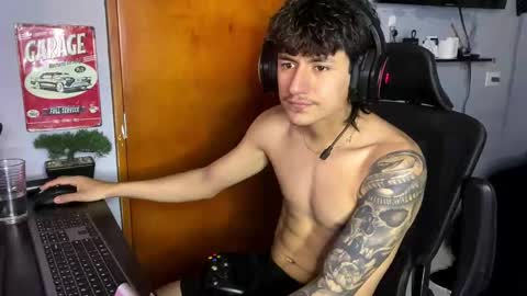 Snapshot of sex_love_sweat chatting on January 2026 07:11:01 PM sex_love_sweat online show from January 2026 07:11:01 PM