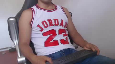 arnold online show from December 2024 01:59:02 PM