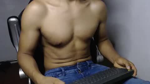 arnold online show from December 2024 02:06:02 AM