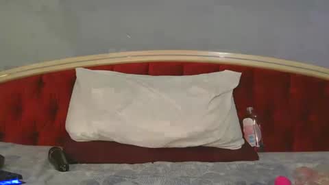 Snapshot of sexbomb6t9 chatting on January 2025 02:47:02 PM SEX BOMB 6T9 online show from January 2025 02:47:02 PM