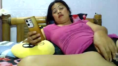 Snapshot of sexgoddesses4u chatting on April 2026 04:12:02 AM Ems online show from April 2026 04:12:02 AM