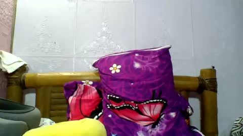 Snapshot of sexgoddesses4u chatting on May 2026 04:01:02 PM Ems online show from May 2026 04:01:02 PM