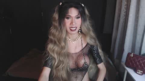 nicole online show from December 2024 06:31:02 AM