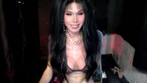 nicole online show from September 2025 09:37:01 PM