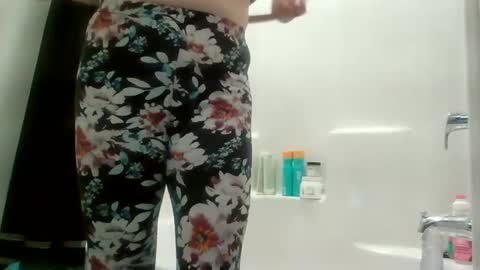 Snapshot of sexislitpuss69 chatting on January 2025 07:43:01 PM sexislitpuss69 online show from January 2025 07:43:01 PM