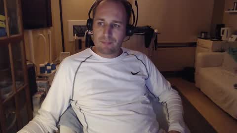 Snapshot of sexlobo1 chatting on February 2025 05:58:01 PM Sexlobo online show from February 2025 05:58:01 PM