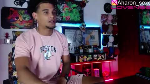 Aharon  ravelo online show from October 2025 05:10:01 AM