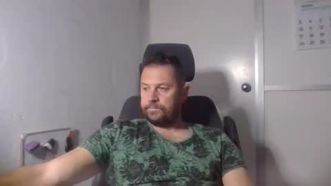 Snapshot of sexoatope79 chatting on November 2025 07:03:01 AM sexoatope79 online show from November 2025 07:03:01 AM