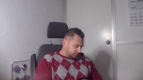 Snapshot of sexoatope79 chatting on November 2025 07:07:01 AM sexoatope79 online show from November 2025 07:07:01 AM