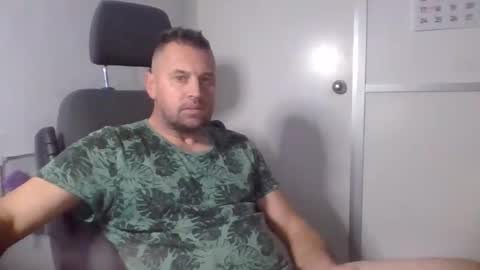 Snapshot of sexoatope79 chatting on November 2025 08:33:02 PM sexoatope79 online show from November 2025 08:33:02 PM