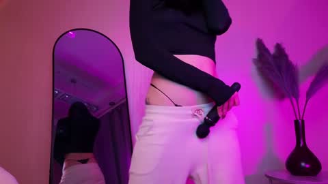 sextezi online show from January 2025 06:25:01 PM