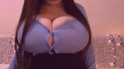 Julia online show from December 2025 11:17:02 AM