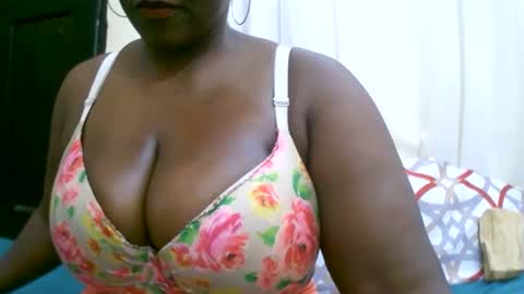sexxi_ebony online show from September 2025 07:13:02 AM