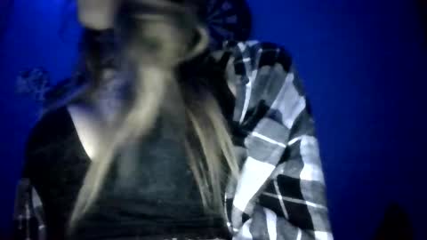 Leeah CloudZzz online show from March 2025 11:23:01 AM