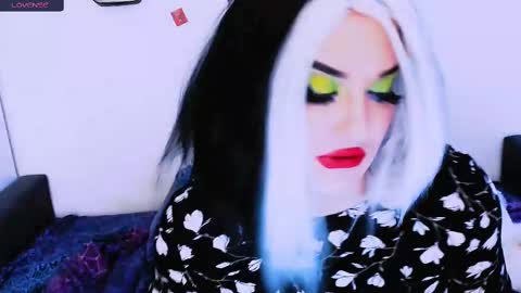 sexxx_queen online show from December 2024 05:25:01 PM