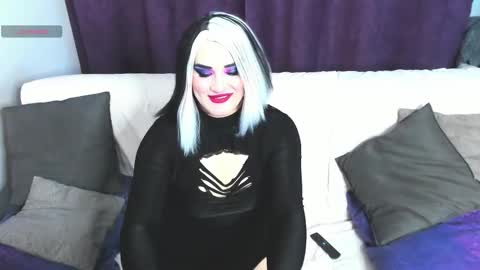 Snapshot of sexxx_queen chatting on March 2026 02:13:01 PM sexxx_queen online show from March 2026 02:13:01 PM