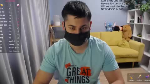 Snapshot of sexxxdickbig chatting on April 2026 08:57:01 AM Tommy online show from April 2026 08:57:01 AM