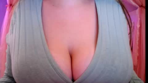 Princess online show from September 2025 01:28:01 AM