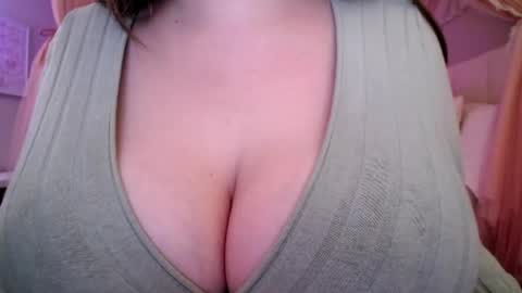 Snapshot of sexxxyprincess chatting on April 2026 01:47:02 AM Princess online show from April 2026 01:47:02 AM