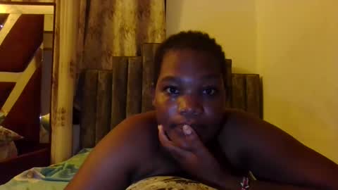 sexxy_beiby online show from February 2026 02:33:01 AM