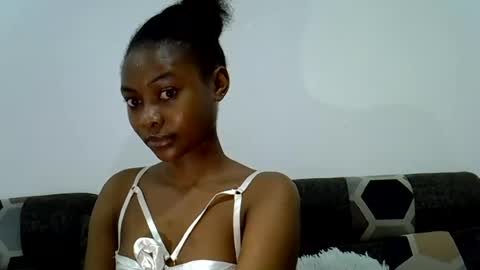 Snapshot of sexxy_divaa chatting on June 2026 09:48:02 AM vicky online show from June 2026 09:48:02 AM
