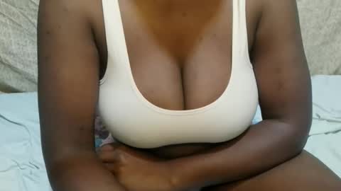Snapshot of sexxy_maya1 chatting on June 2026 06:52:02 AM sexxy_maya1 online show from June 2026 06:52:02 AM
