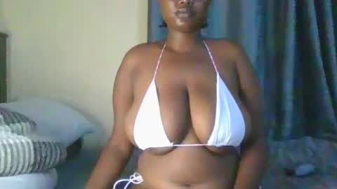 Snapshot of sexxy_mish chatting on July 2026 04:39:02 AM sexxy_mish online show from July 2026 04:39:02 AM