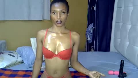 Snapshot of sexxy_tiana chatting on June 2026 02:45:02 AM sexxy_tiana online show from June 2026 02:45:02 AM